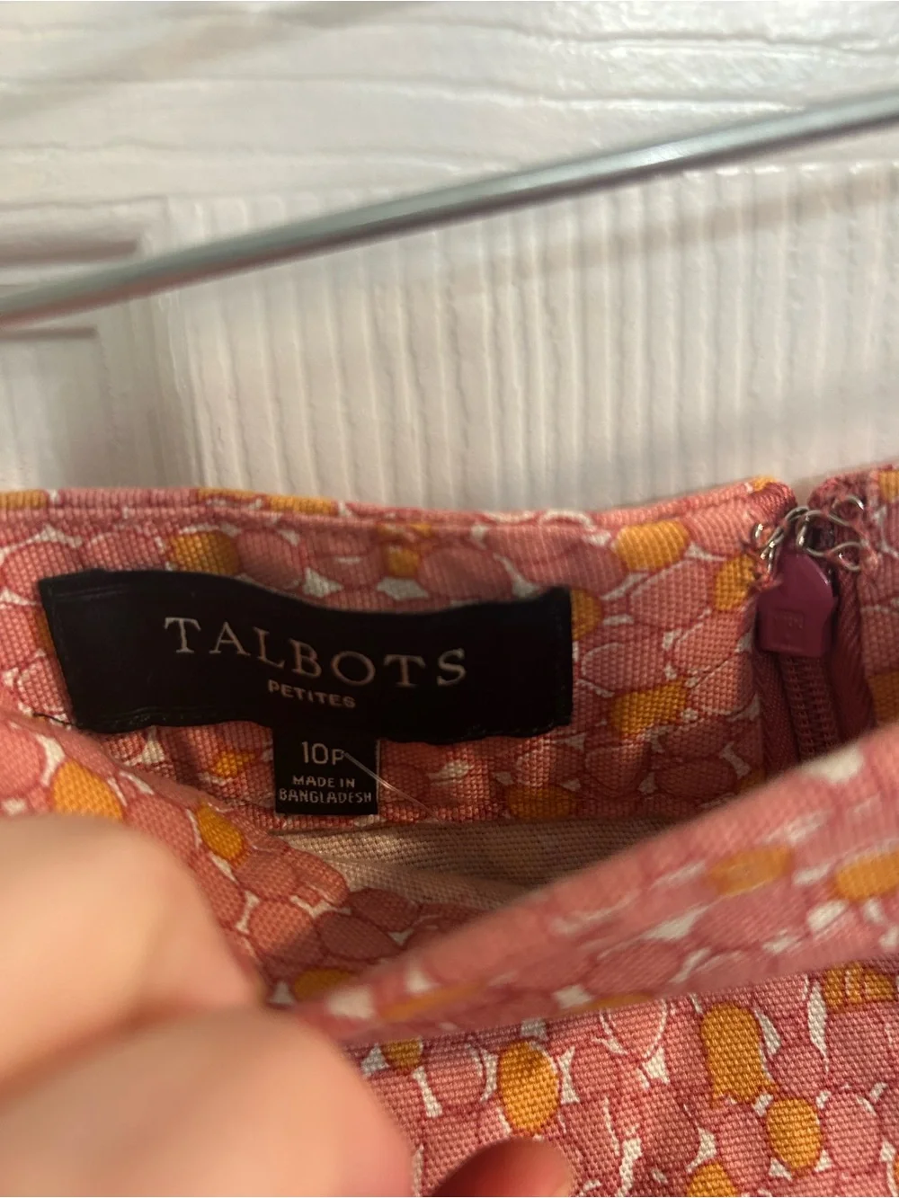 Talbots Women’s Pink Orange  Tulip Print Pencil Straight Skirt 10 Petite NWOT